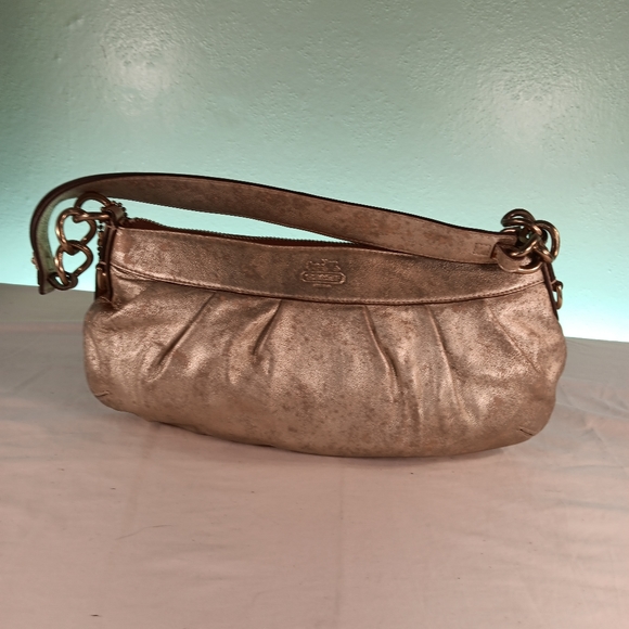 Coach purse - Picture 2 of 4